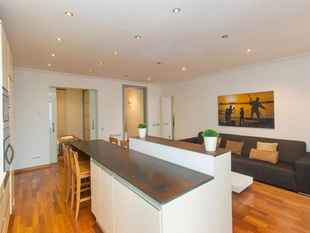 Apartment Centro- Passeig De Gracia - Casa Batllo By Interhome Barcelona Exteriér fotografie